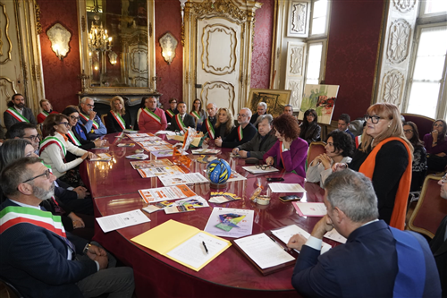 Campagna internazionale "Orange the World"